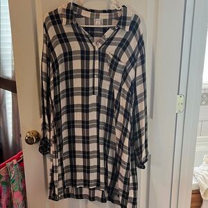Old Navy Navy Blue and White Plaid Button-Down Dress